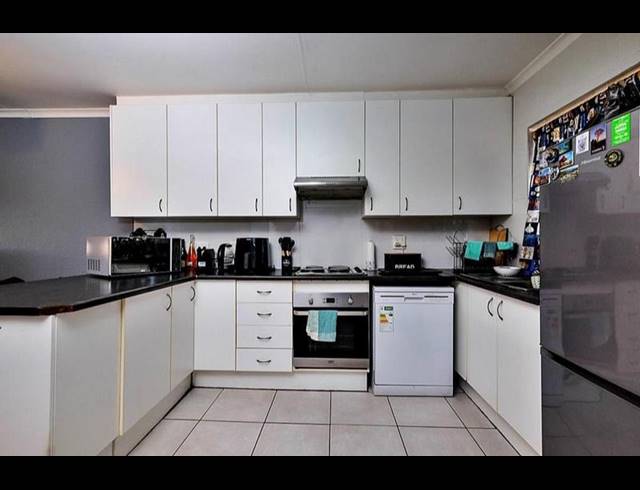 2 BEDROOM APARTMENT FOR SALE IN WILROPARK